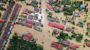 Drones in Disaster Management in India: A Lifesaving Innovation by Garud Survey